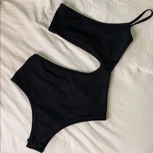PrettyLittleThing black bodysuit